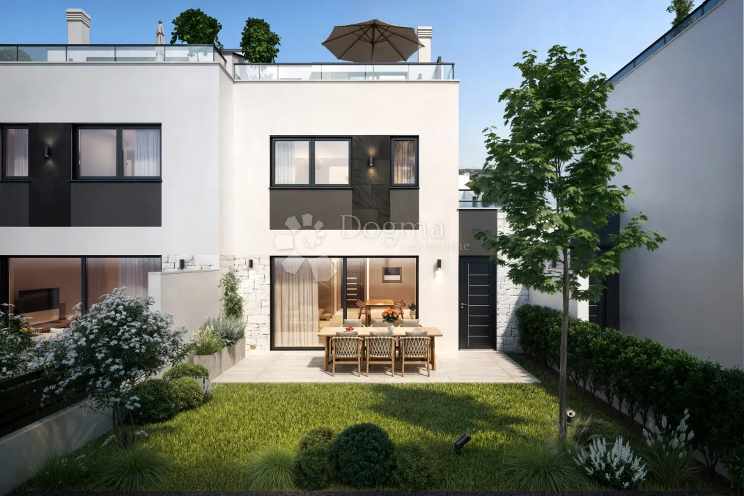 duplex obiteljska kuća s okućnicom - poreč - slika 3