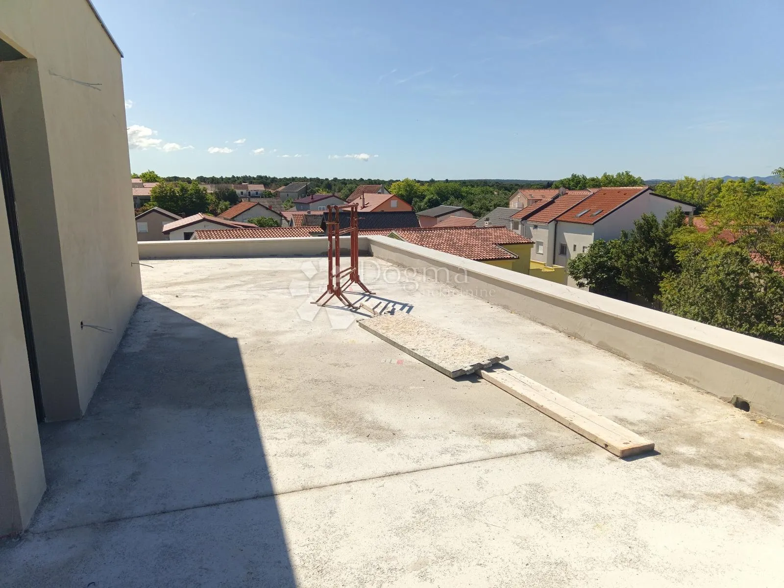 127,5m2,bazen,krovna terasa i blizina mora - slika 15