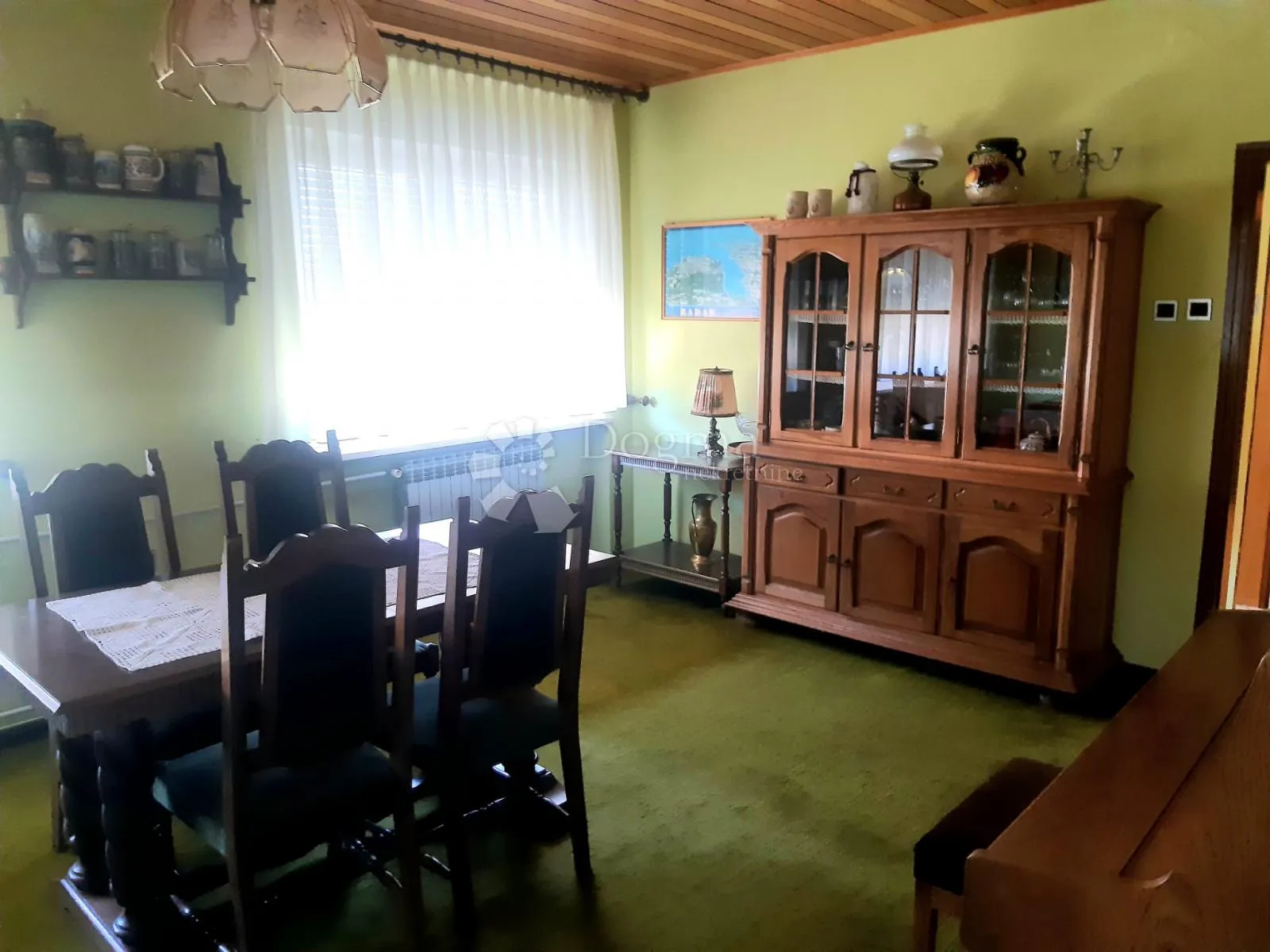 prostrana kuća s velikim potencijalom u ogulinu - slika 13