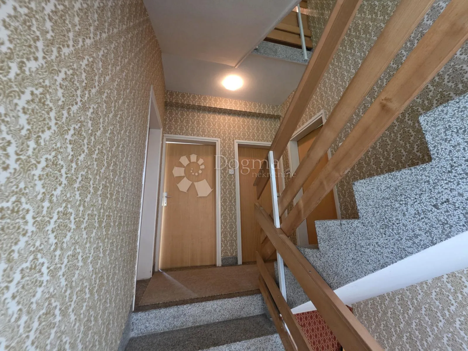 krapinske toplice – kuća na odličnoj lokaciji za stanovanje, odmor ili zdravstveni turizam - slika 20