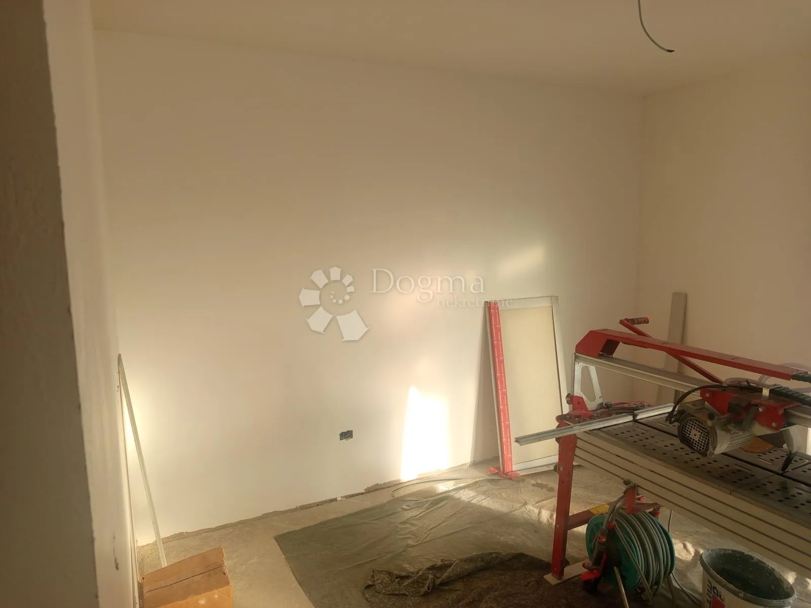 prodaja stana u puli, novogradnja, 60 m², 2ss+db, prizemlje - slika 3