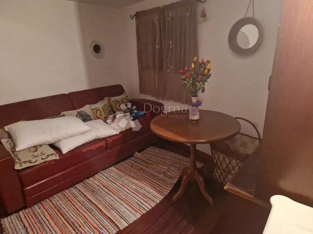 kamena ljepotica sa pogledom na more - slika 6