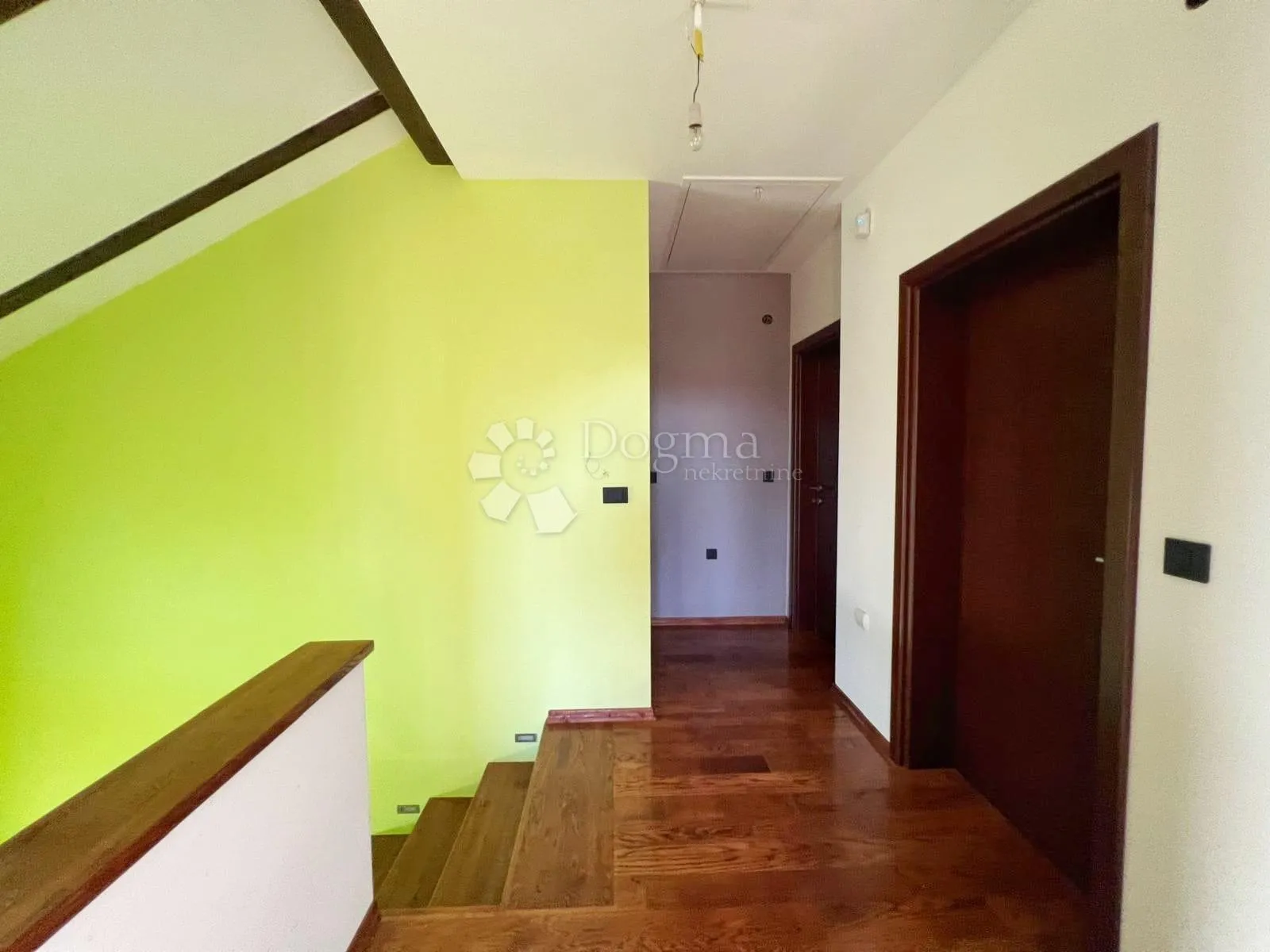 kloštar ivanić, fenomenalna potpuno nova kuća - slika 27