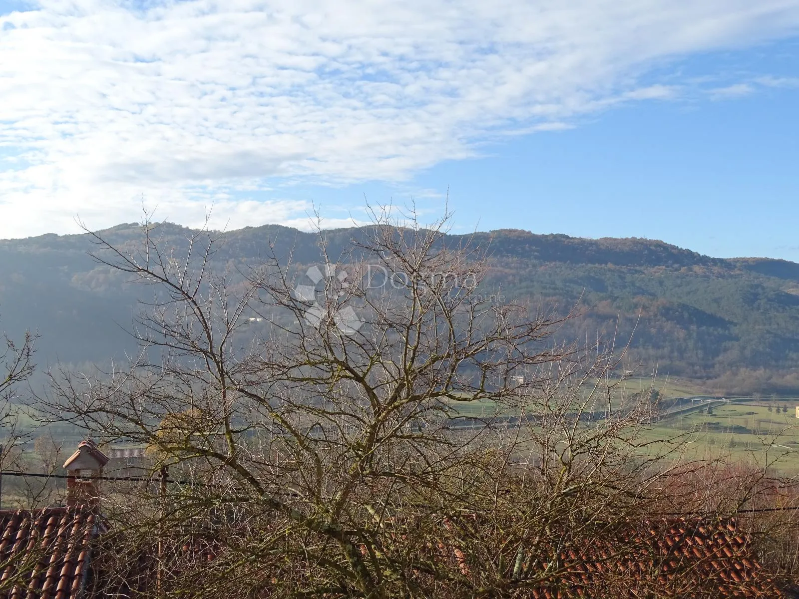 buzet - veliko poljoprivredno zemljište - slika 6