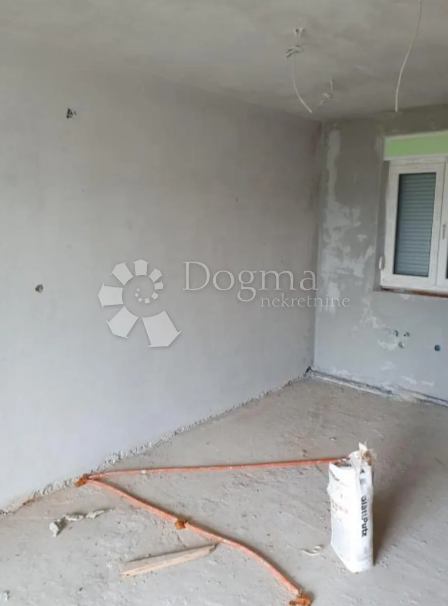 dvosoban stan gornje selo,šolta - slika 5
