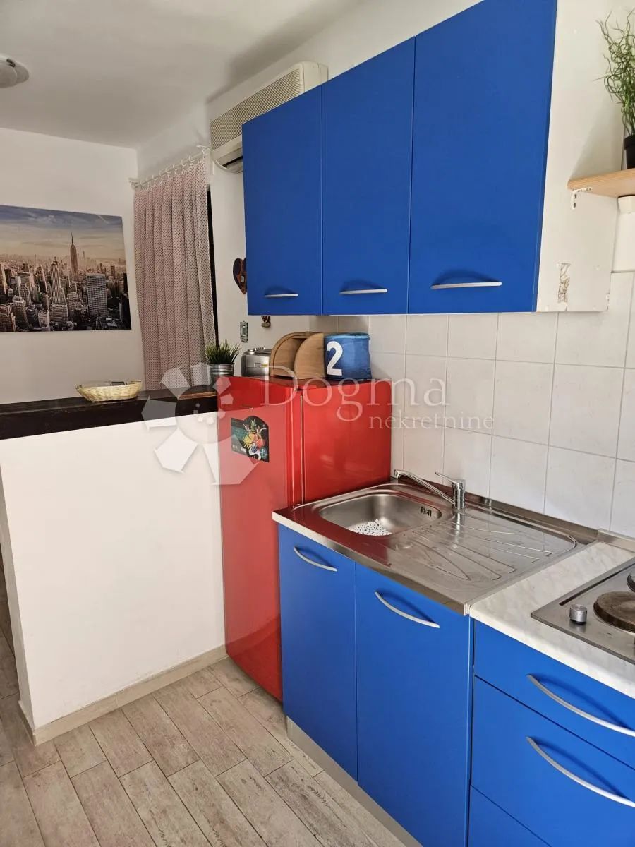 kuća za život i investiciju novalja - slika 7