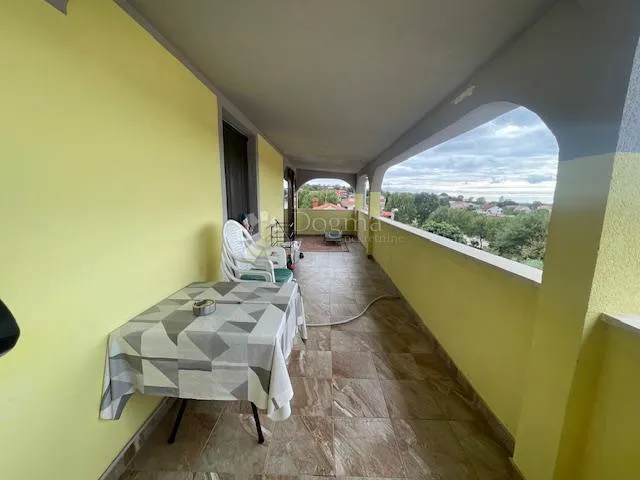 etaža kuće sa dva apartmana - slika 3