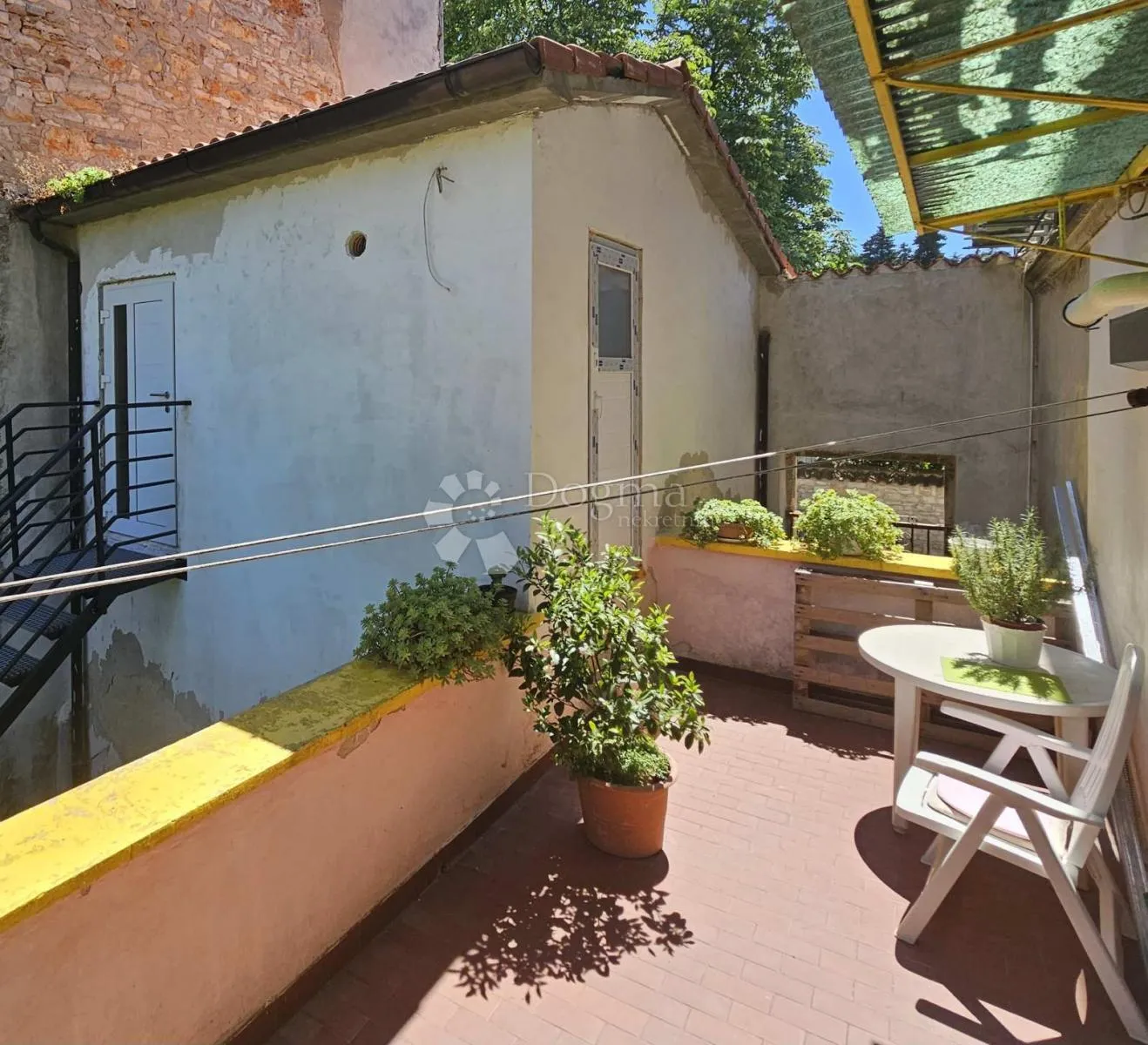 stan + apartman + garaža + konoba + vrt - slika 7
