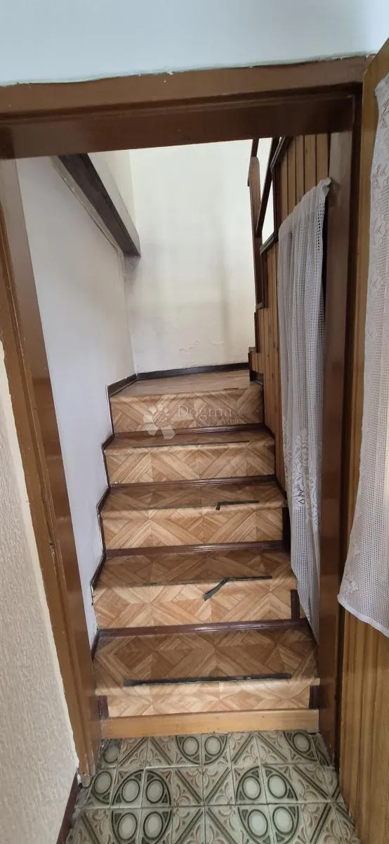 predivno imanje s pogledom na učku i dvorac belaj – 2475 m² - slika 7