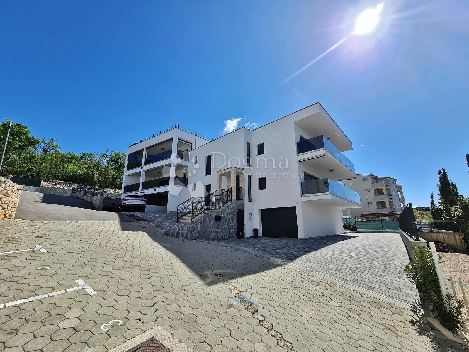 crikvenica ,penthouse 3s+db,velika garaža - slika 23