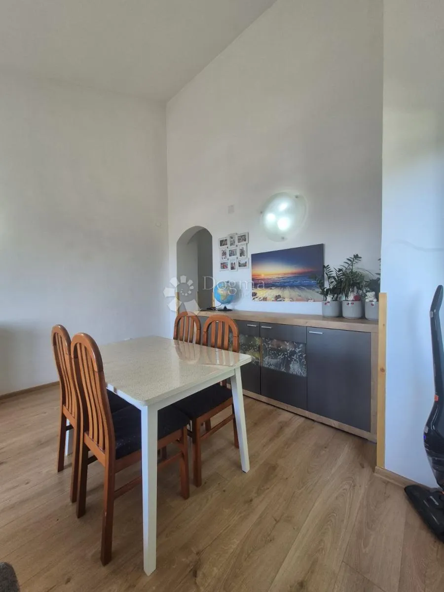 grad krk - atraktivan apartman sa panoramskim pogledom na more, svega 150 od mora - slika 12