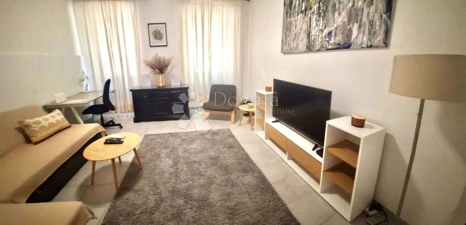 šarmatan stan u centru pule - slika 2