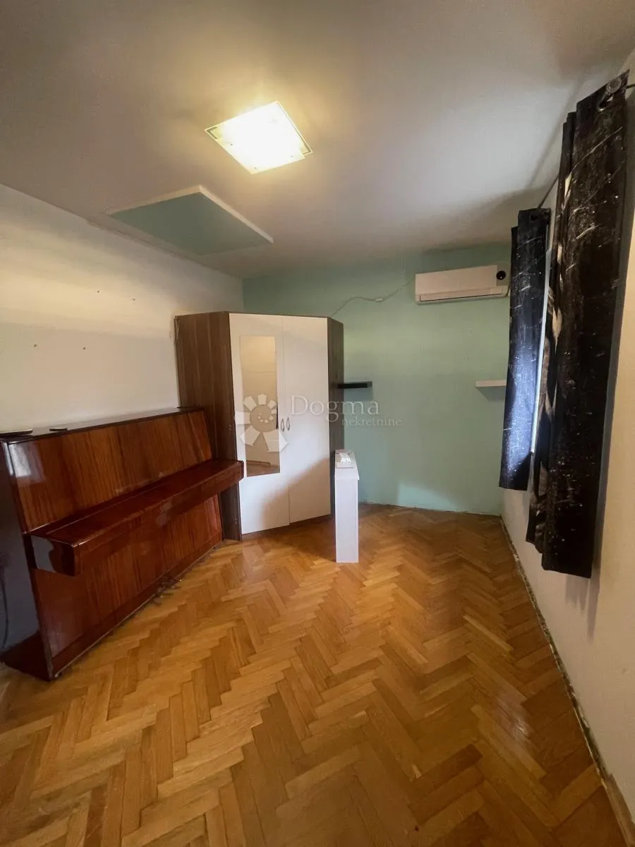 etaža kuće na krasici - slika 15