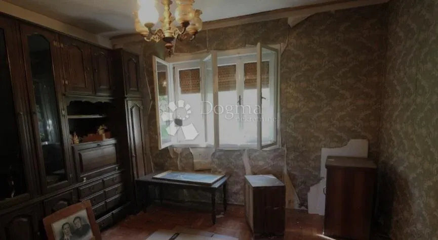 dvije kuće na jednoj parceli - slika 6