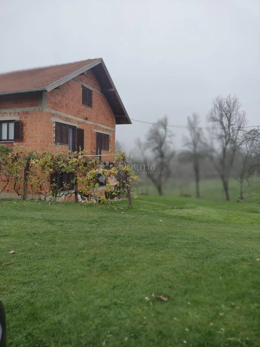 kuća, livade, gosp. zgrade, šuma, potočić... - slika 20