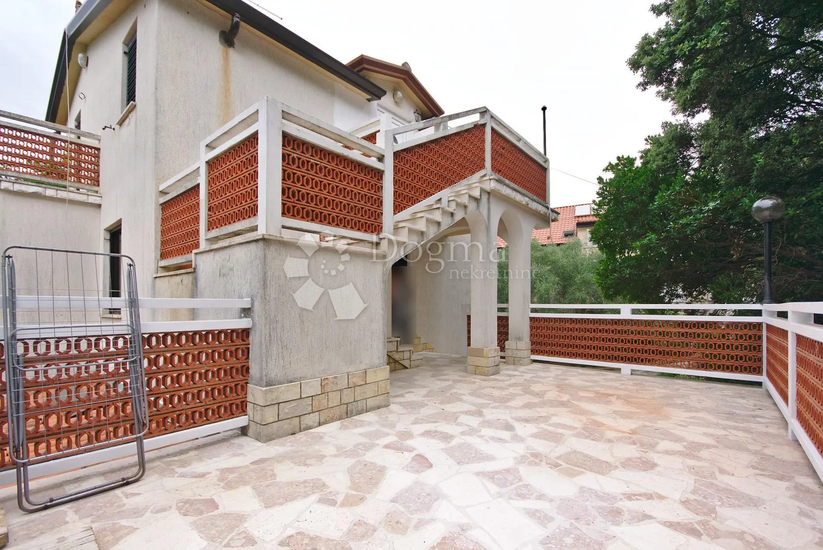 rab, predivna kuća u blizini mora sa bazenom - slika 14