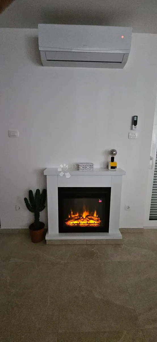 istra, grimalda, moderna vila sa bazenom - slika 10