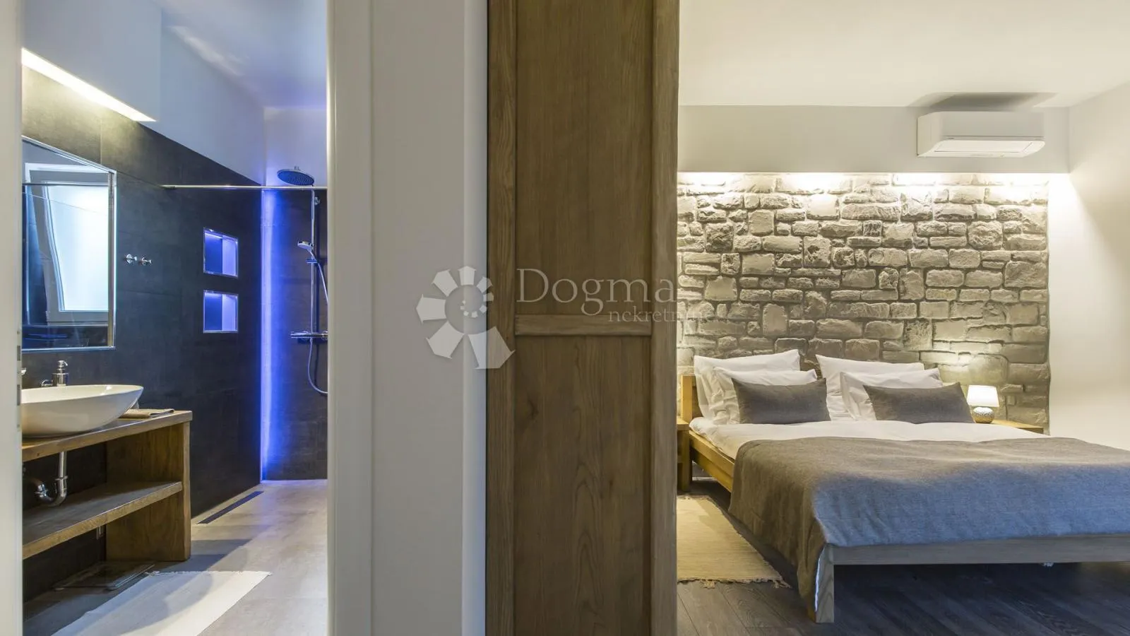 villa s 5* - panoramski pogledom na more i privatnost - slika 18
