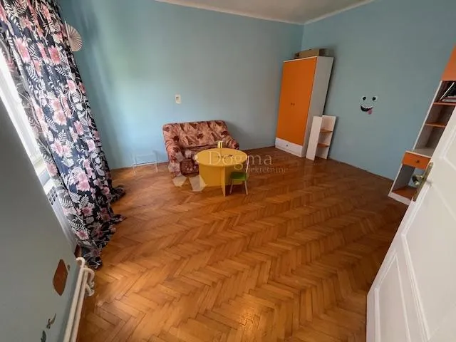 saršoni-120m2,kompletno uređena kuća odmah useljiva - slika 4