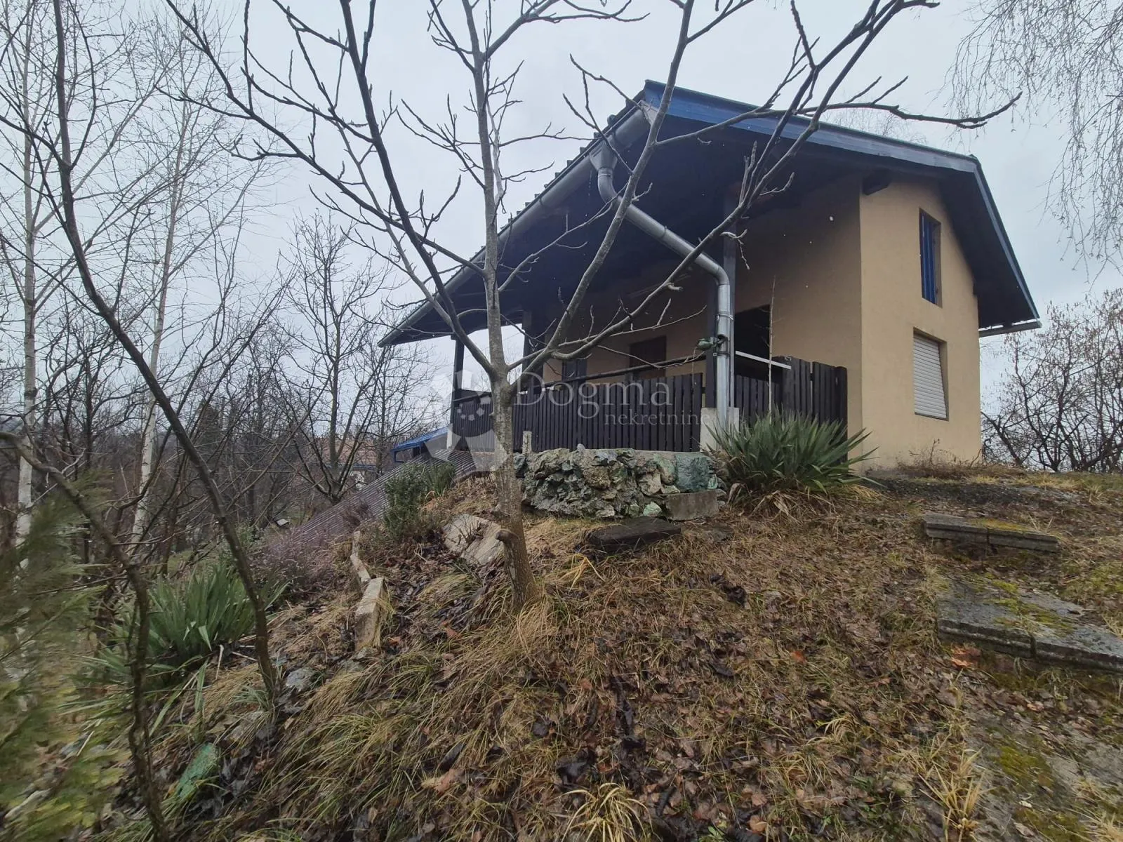 kuća za odmor u kapelskom vrhu – oaza mira s panoramskim pogledom, saunom i voćnjakom - slika 2
