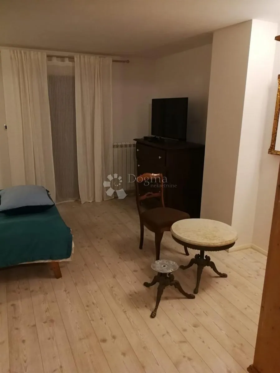 kamena vila u labinu - slika 19