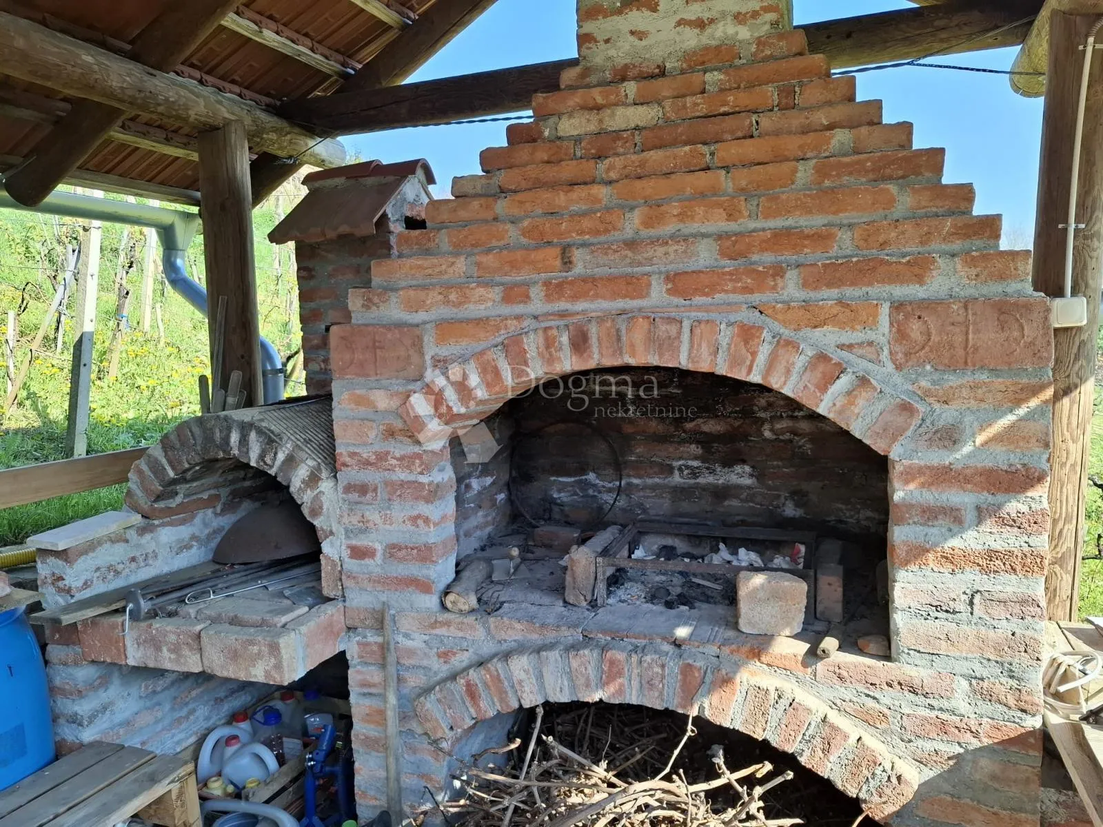 stražinec – klet s vinogradom, voćnjakom, površine 1.200 m² - slika 8