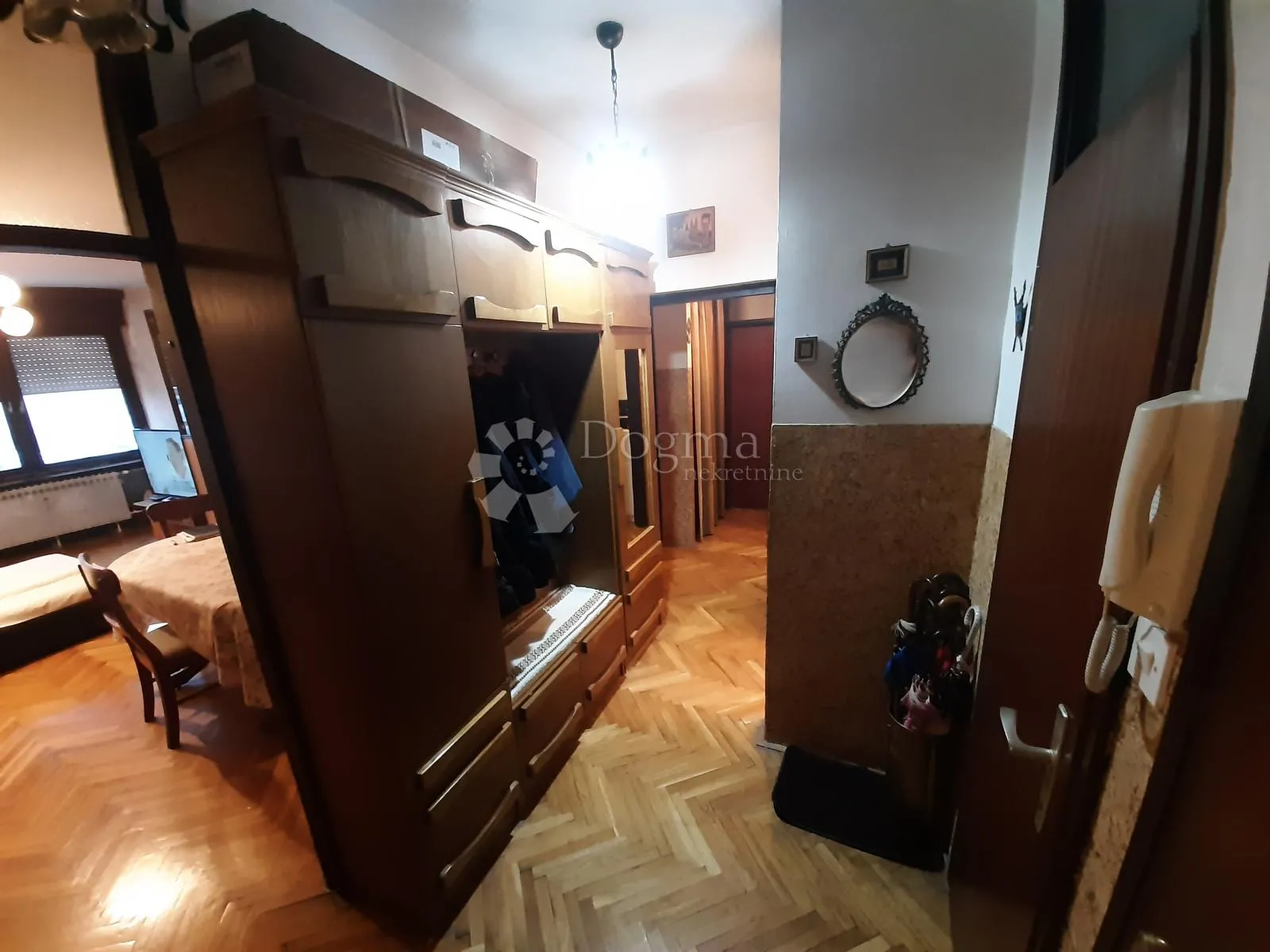 prostran trosobni stan s lođom - 77 m2 - sesvete, selčina - slika 3