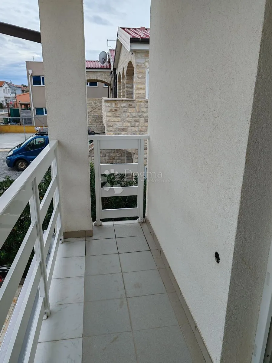 apartman vir 90m² – 300m od plaže - slika 8