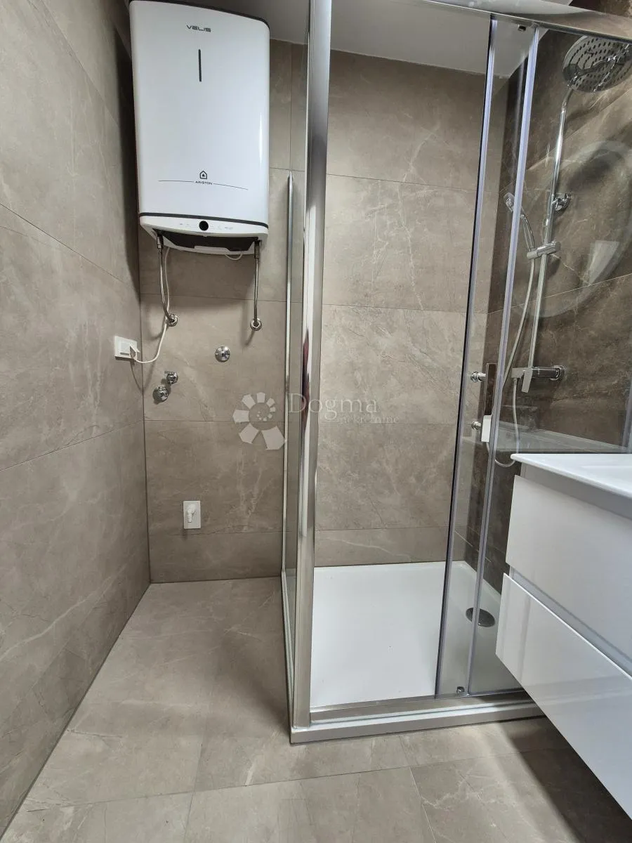 luksuzni app u novogradnji 152m2 s bazenom i okućnicom 180m2 - slika 20