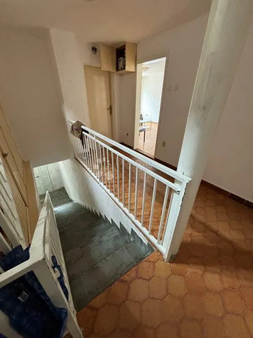 brestje, katnica, 350 m2, garaža - slika 15