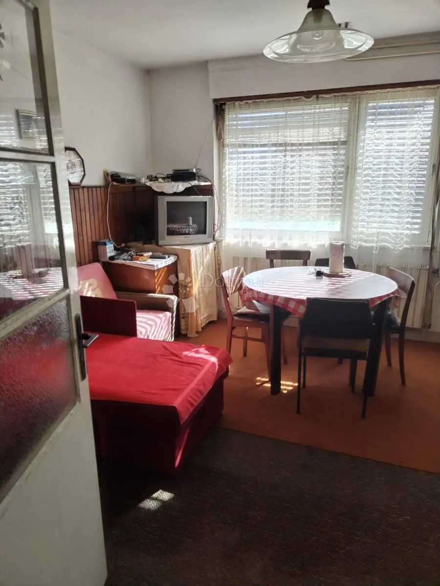 kuća sa zemljištem na prodaju - odmah useljiva ! - slika 39