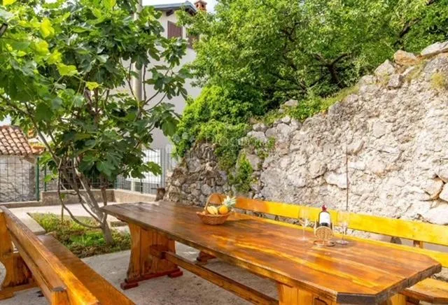atraktivni stan za najam sa panoranskim pogledom na more - slika 5