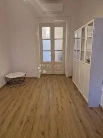centar rijeke - za život i posao - slika 3