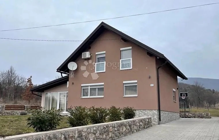 odlična kuća u otočcu - slika 1