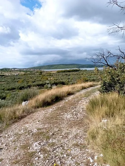 donje polje - građevinsko zemljište 2559 m2 - slika 10