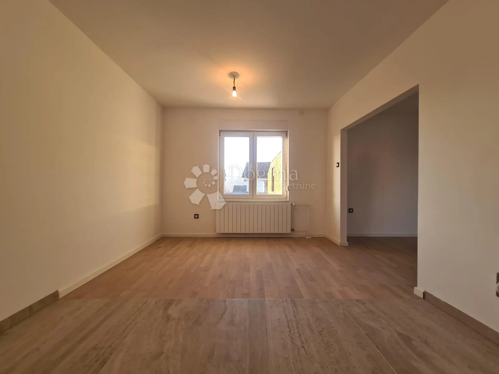 stan s osjećajem kuće – privatni vrt 49 m², terasa i panoramski pogled, mikulići - slika 2