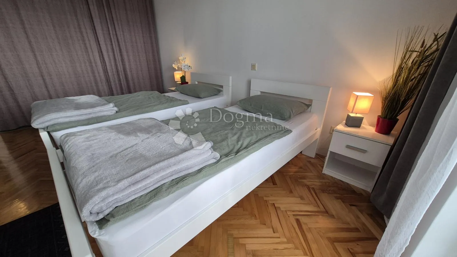2 stana jedna investicija samo 500 m od mora - slika 20