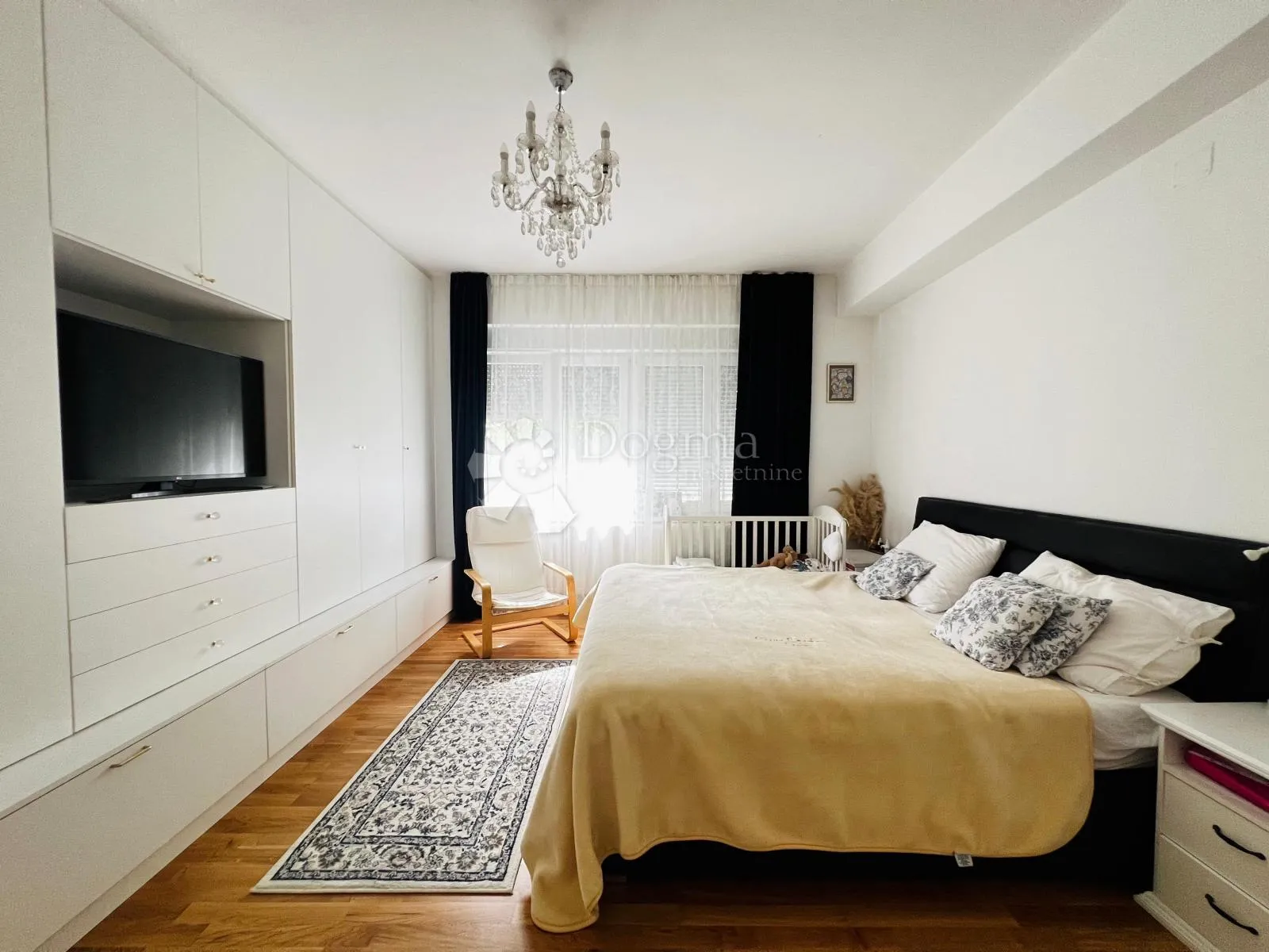 šalata, prilika, novoadaptirani trosobni stan, 100m2 nkp - slika 8