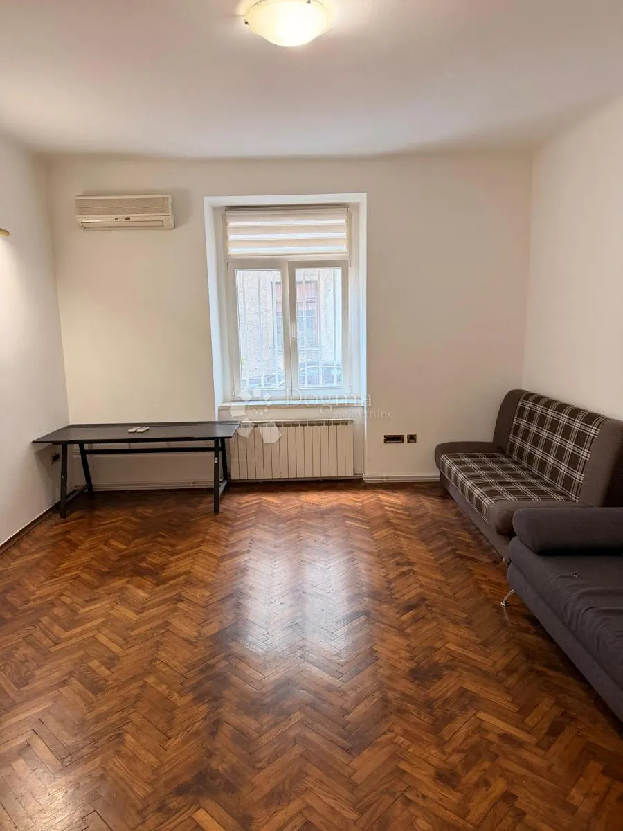 Građanski stan Ilica trg dr. Franje Tuđmana - Zagreb