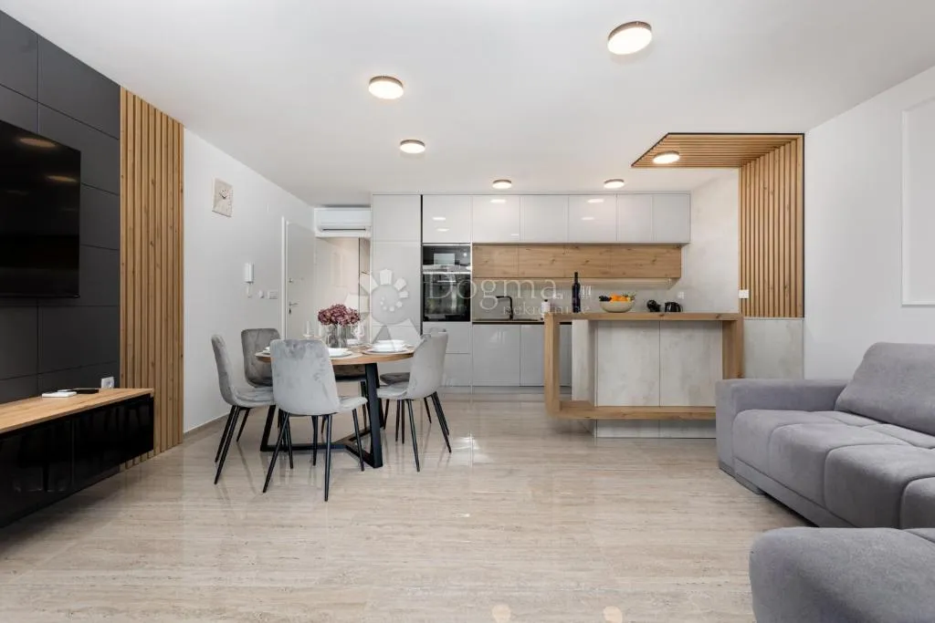 malinska - apartman s bazenom i pogledom 300m od mora - slika 3
