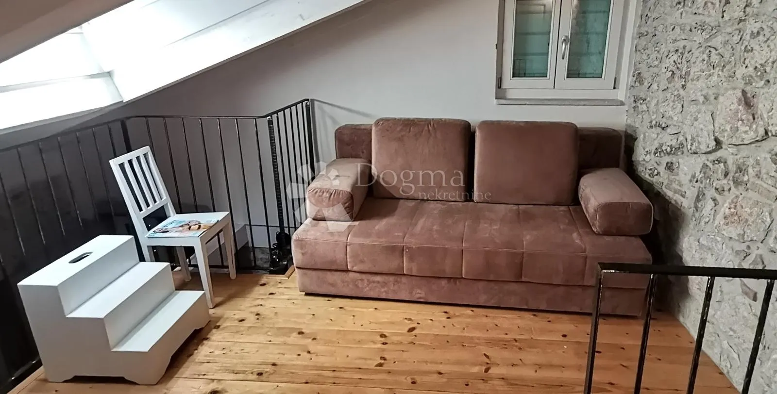 rovinj - sniženo! kuca s 3 apartmana u srcu starog grada - slika 73
