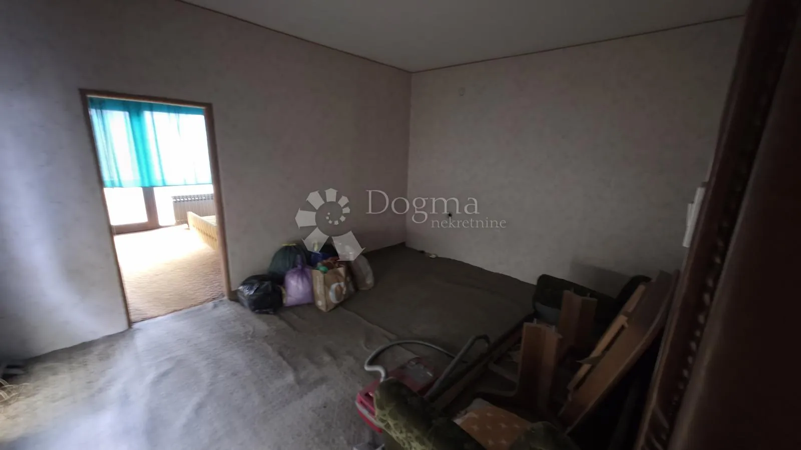 bjelovar, trg stjepana radića – kuća 280 m² s potencijalom za 3 stana! - slika 6