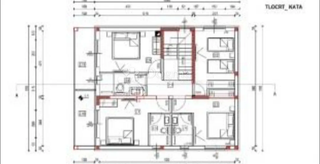 villa sa bazenom i teniskim terenom, podstrana - slika 22