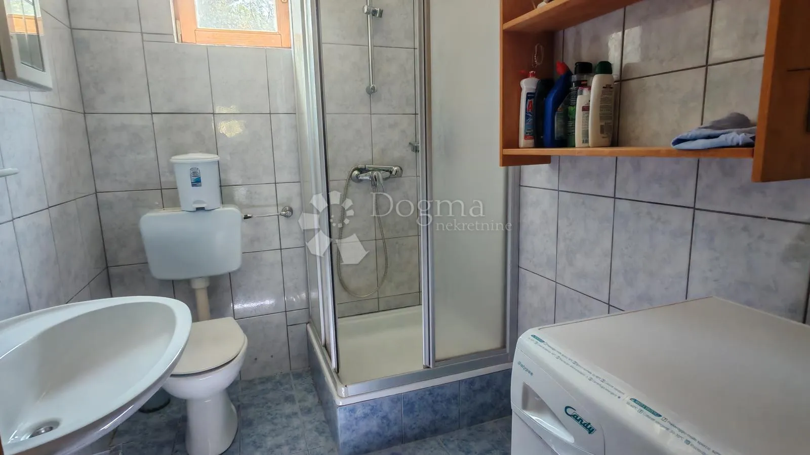 tuliševica 300m2 - slika 23