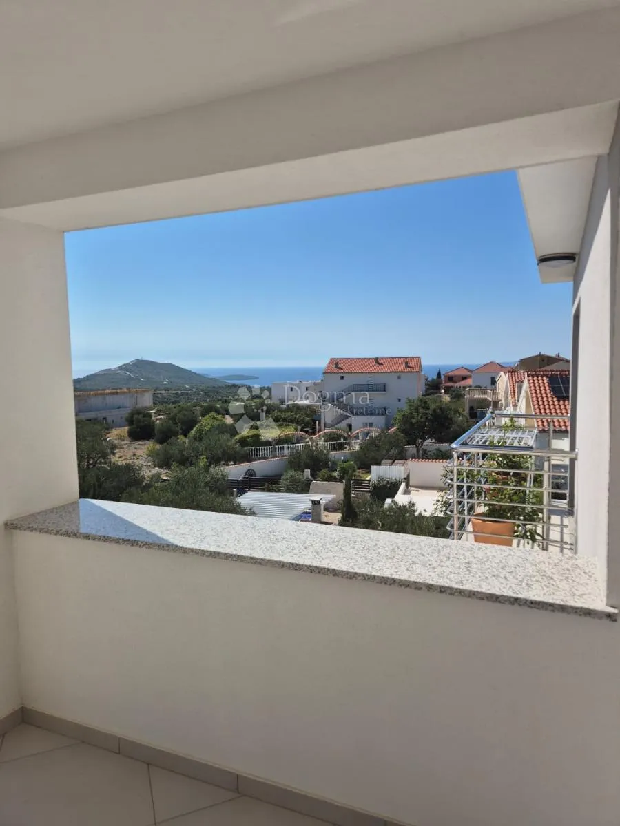prodaje se – elegantan dvosobni stan na drugom katu, primošten - slika 18