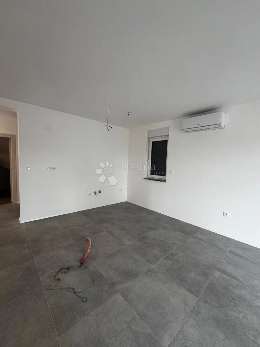 moderna novogradnja s pogledom na more – otok krk - slika 10