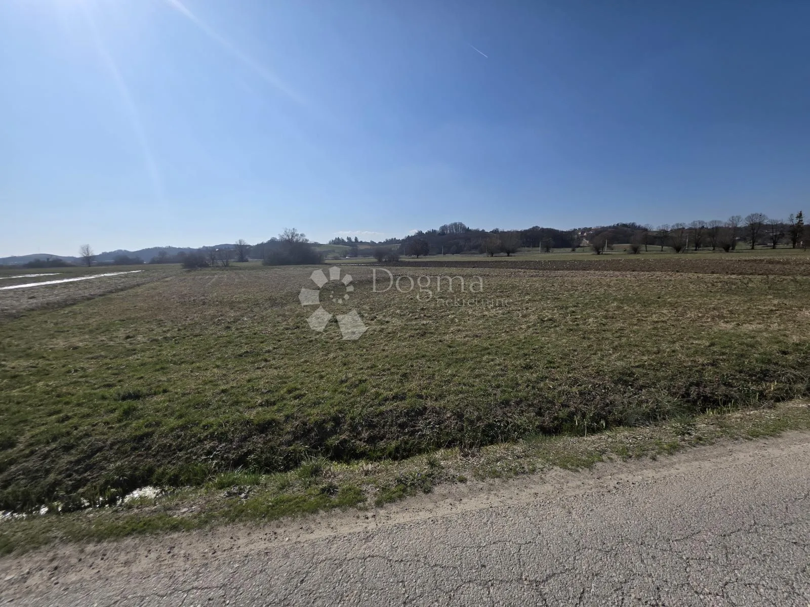 građevinsko zemljište – luka (blizina zaprešića i zagreba) – 2410 m² - slika 2