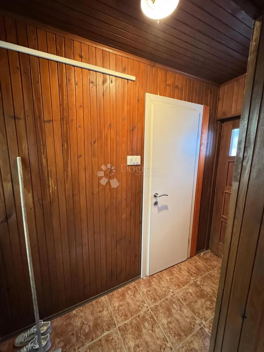 potencijal za gradnju nove kuće - 504 m2 - slika 14