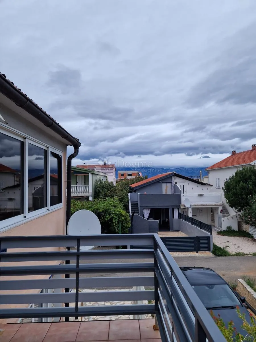 odličan apartman na otoku viru – svega 400 m od mora - slika 22