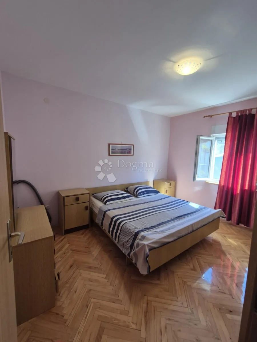 prostrana apartmanska kuća sa panoramskim pogledom na more - slika 36